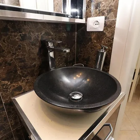 Bendo Gasthof Divjaka