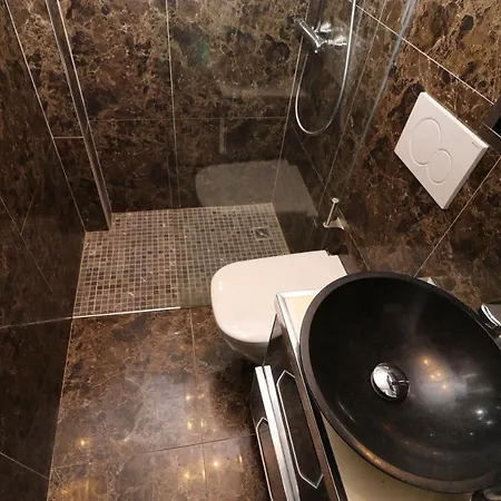 Bendo Gasthof Divjaka