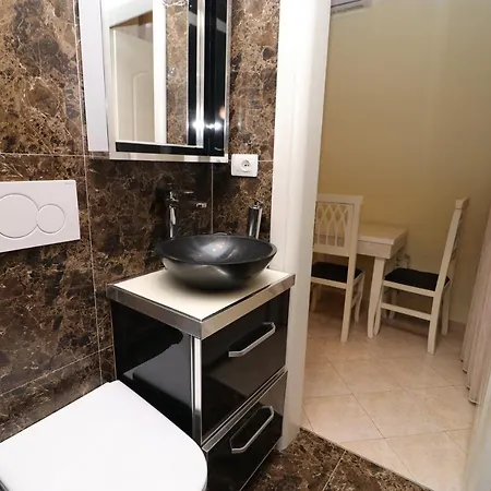 Bendo Gasthof Divjaka